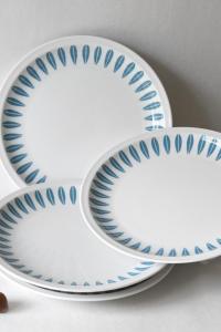 Lotus Plates. Danild / Cathrineholm. Danish design - Dinner / Lunch plates 8.25"