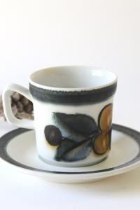 Inger Waage for Stavangerflint. SENJA Coffee Cup and saucer. Vintage Handpainted. Norwegian mid modern