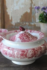 Teapot Pink Transferware by Wood & Sons. Beautiful Country Chic Tea pot Made in England. Collectible Woodsware