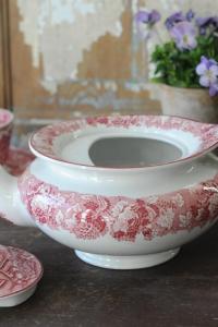 Teapot Pink Transferware by Wood & Sons. Beautiful Country Chic Tea pot Made in England. Collectible Woodsware