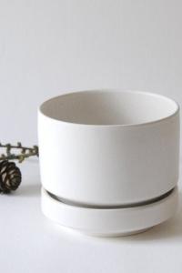 Arabia Finland Planter by Richard Lindh. White modernist Two-piece flower pot 