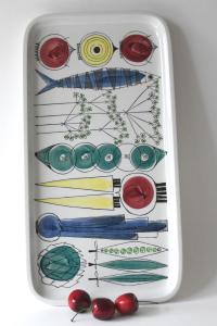 Rörstrand Picknick Serving tray by Marianne Westman. Scandinavian Mid-century modern. Large handpainted Swedish design