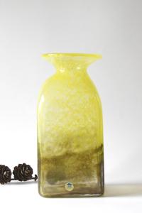 Art Glass Vase by John Orwar Lake for Ekenäs Sweden. Yellow Swirl and bubble glass Vase. Signed 