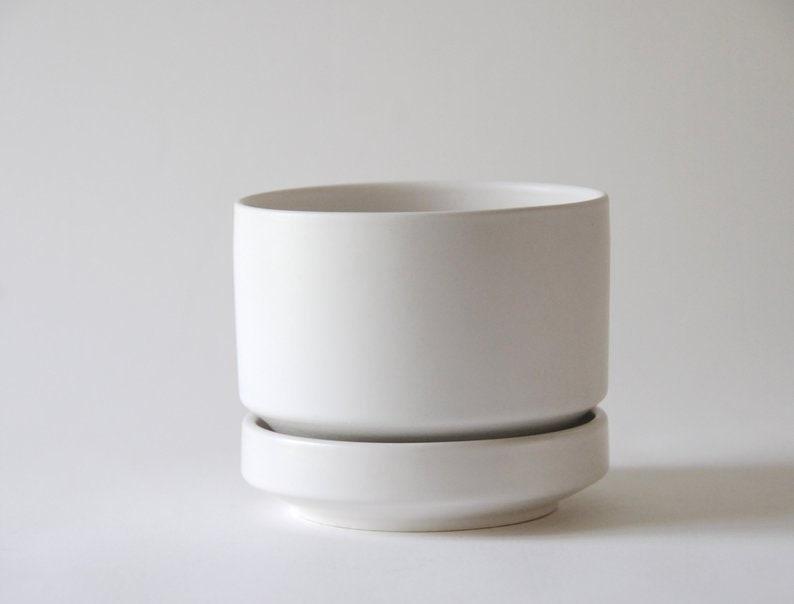 Arabia Finland Planter by Richard Lindh. White modernist Two-piece flower pot 