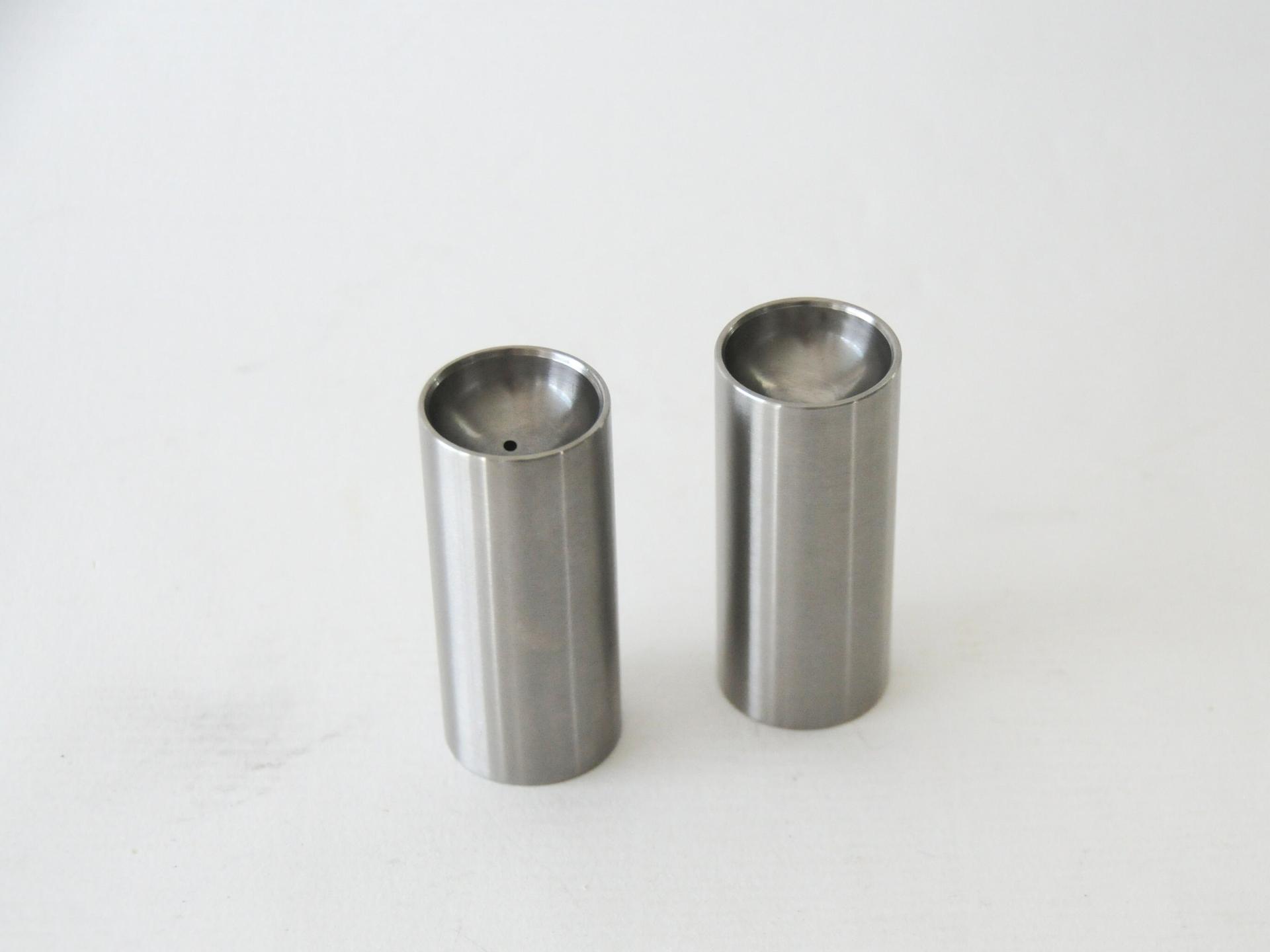 Stelton Salt and Pepper Shakers. Arne Jacobsen, Cylinda line. Danish Minimalist design. Brushed stainless steel. Mid century modern