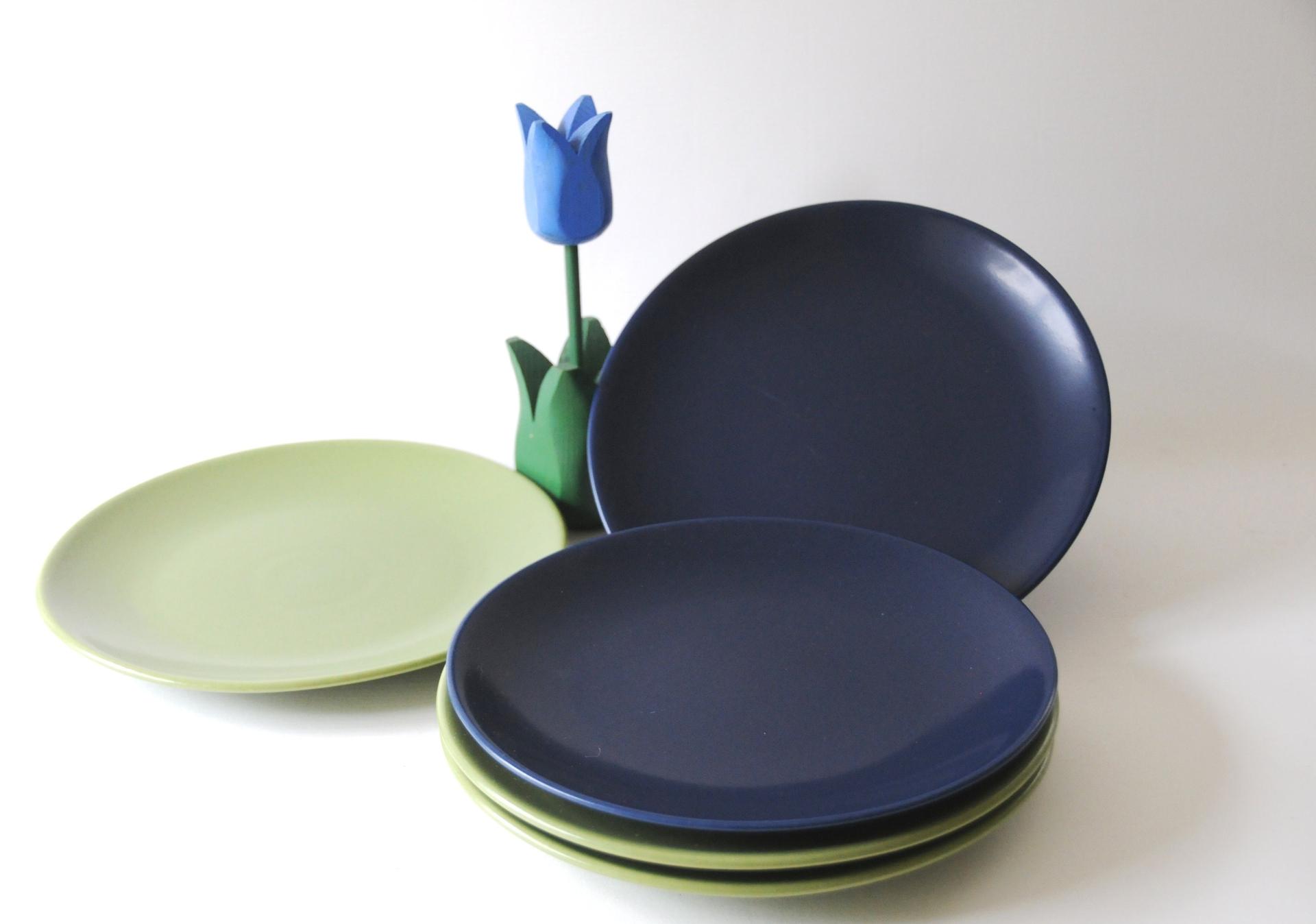 Höganäs Lunch Plates. Swedish Design by Marie-Louise Hellgren. Scandinavian Modern with Color Variations 