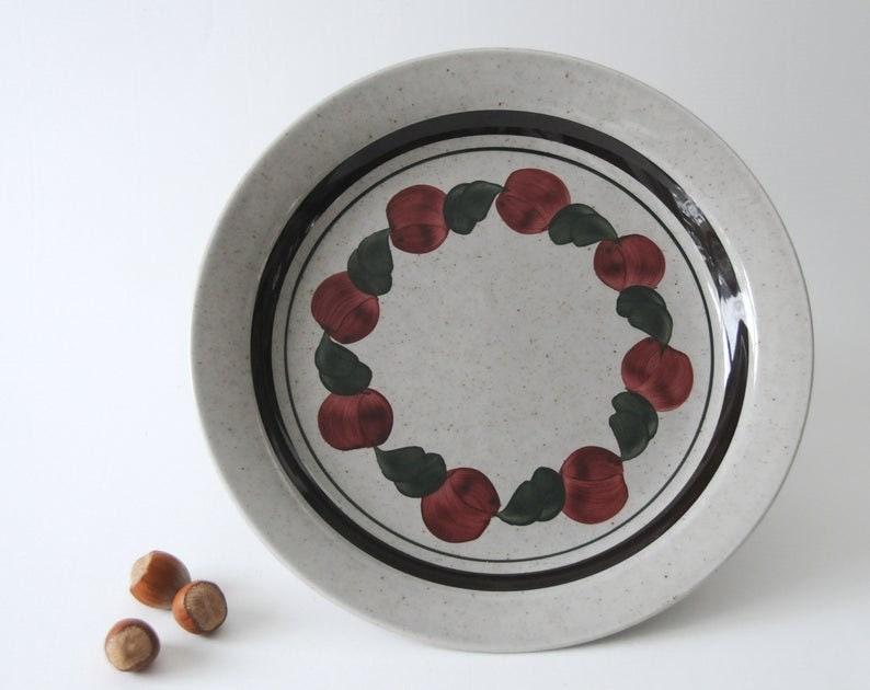 Rorstrand BIRGITTA. Large Dinner plate  by Jackie Lynd for Rorstrand. Scandinavian modern design