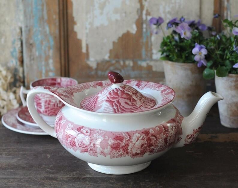 Teapot Pink Transferware by Wood & Sons. Beautiful Country Chic Tea pot Made in England. Collectible Woodsware