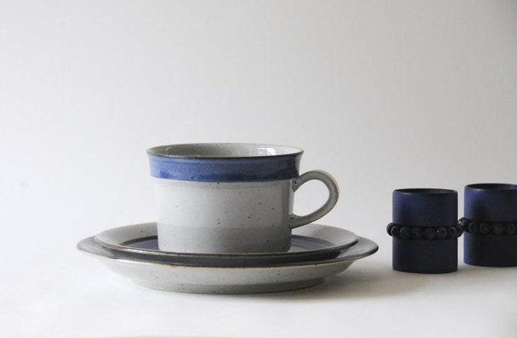 Pottery Denmark. Large Tea Trio CHRISTINE. Danish Modern Stoneware Cup, saucer and plate by Knabstrup