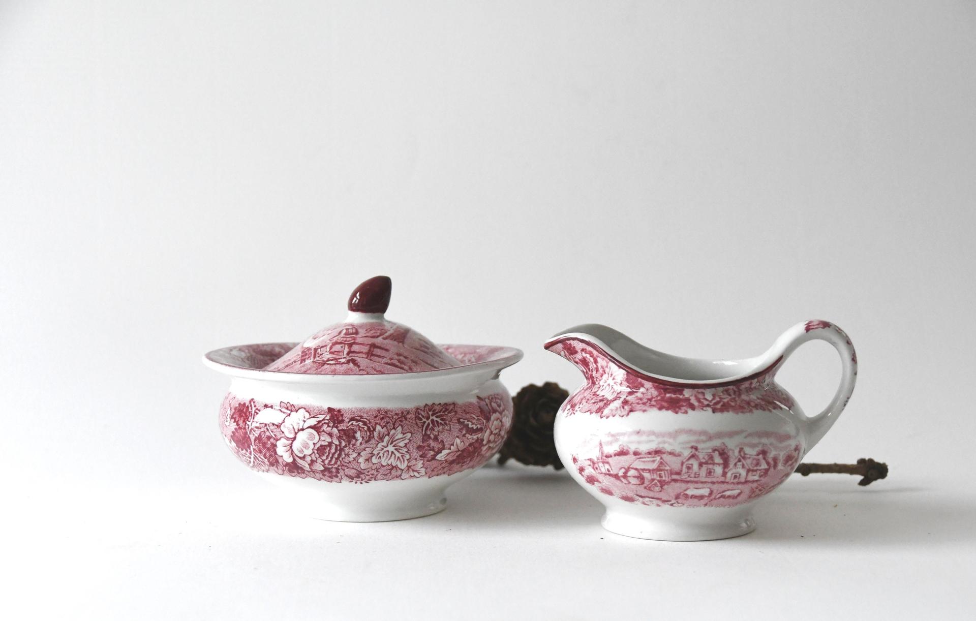 Pink Transferware by Wood & Sons. Sugar and Creamer. Beautiful Country Chic. Collectible Woodsware