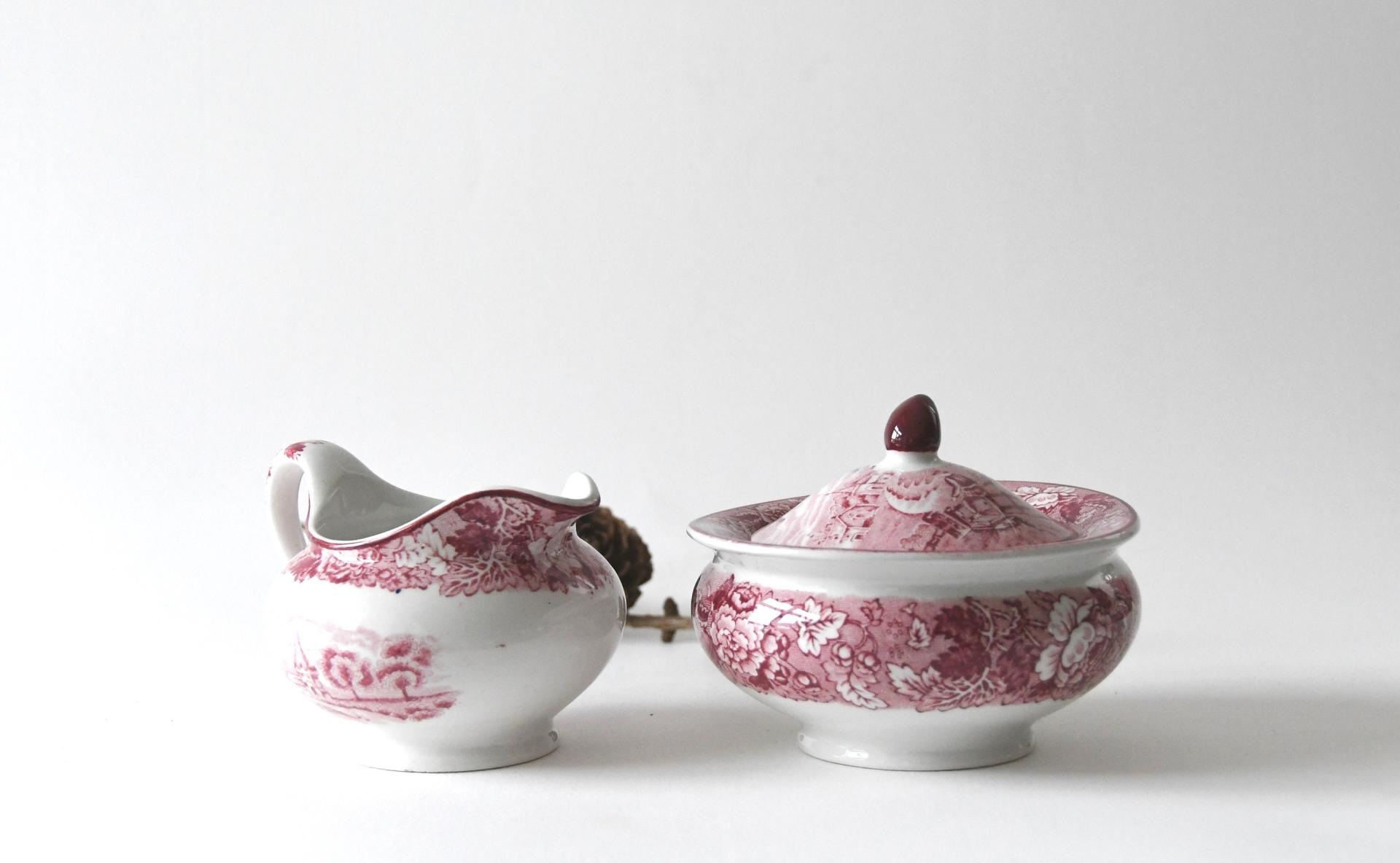 Pink Transferware by Wood & Sons. Sugar and Creamer. Beautiful Country Chic. Collectible Woodsware