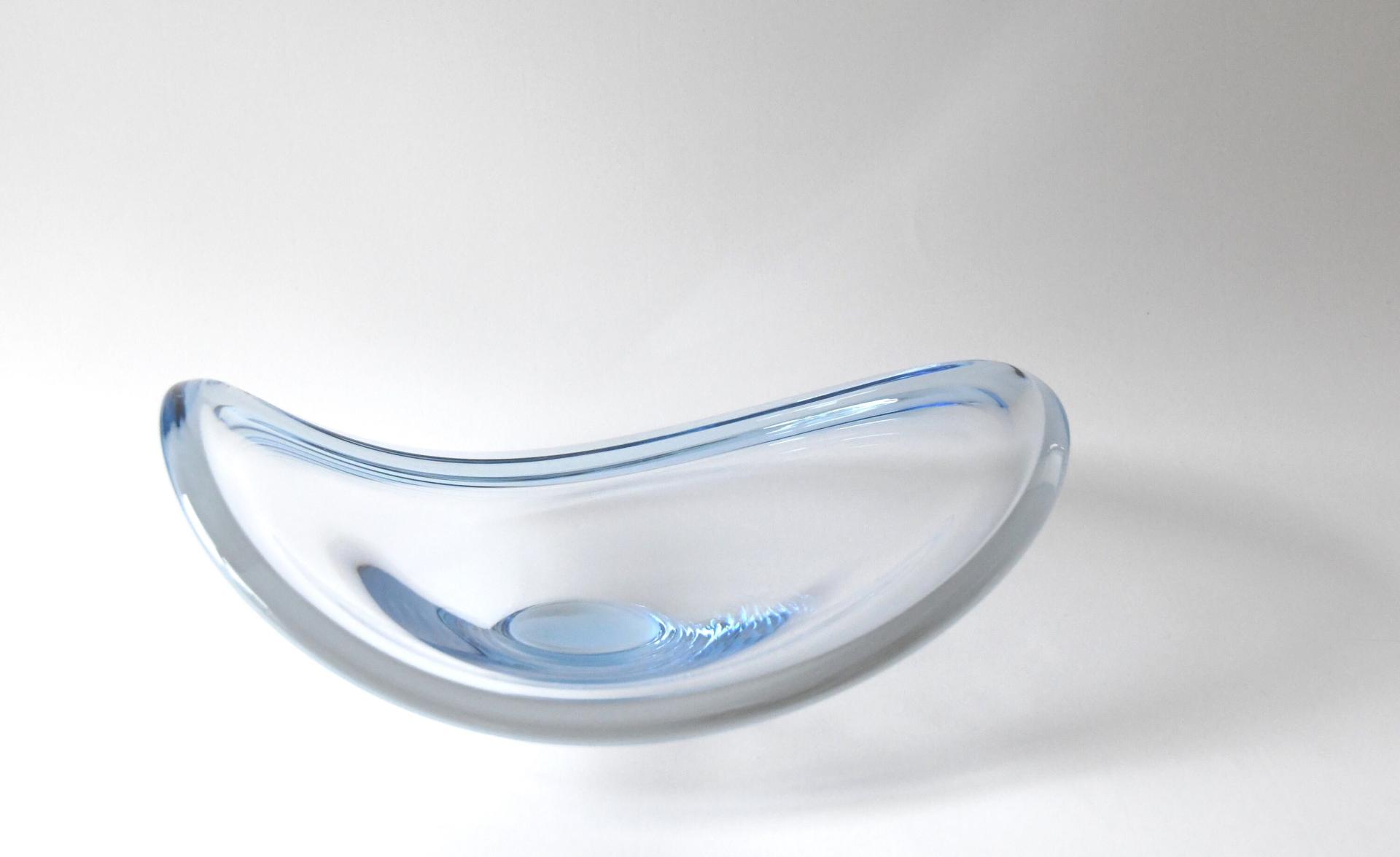 Per Lutken for Holmegaard. THULE Swirl bowl. Aqua blue crystal. Scandinavian modern Art glass 