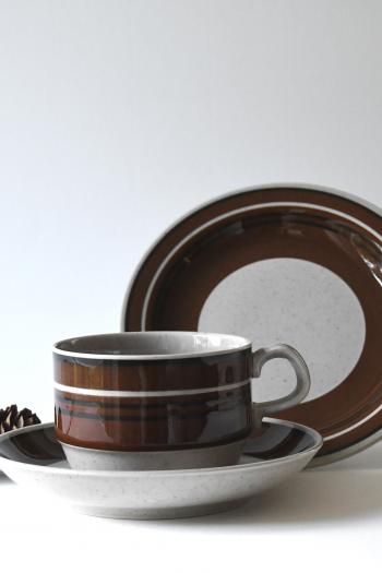 Rörstrand ISOLDE Tea Trio by Jackie Lynd. Large Cup Saucer and plate. Scandinavian modern Teacup set